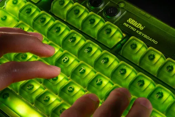 Bežična tastatura 8BitDo Retro 87/mehanička/RGB/XBOX Green + Dual Super Buttons Slika 2